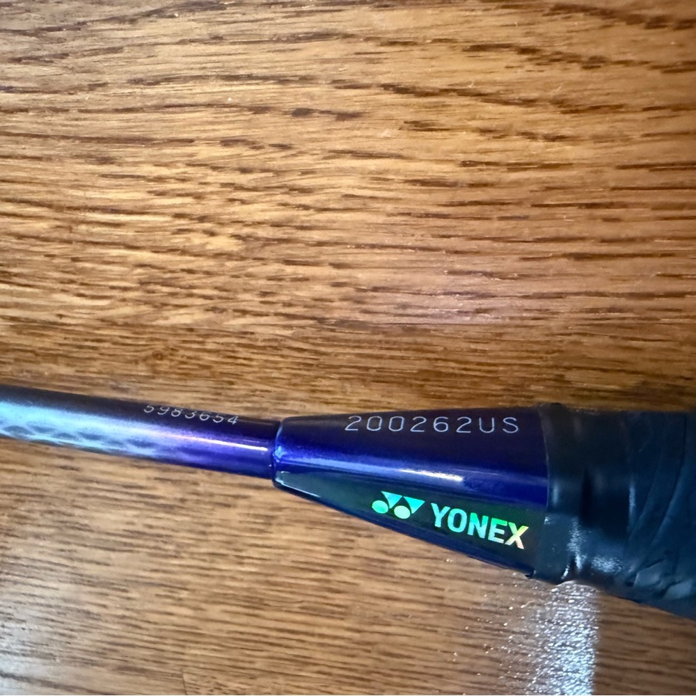 Yonex NanoSpeed 9000 Badminton Racket With Cover Set - Picture 9 of 11